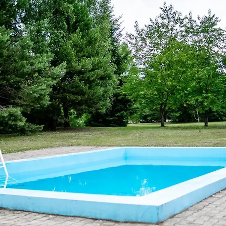 Pensjonat Faryny 4*