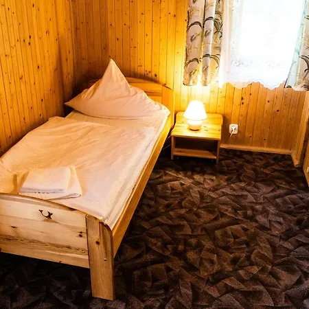 Bed & Breakfast Pensjonat Faryny Faryny