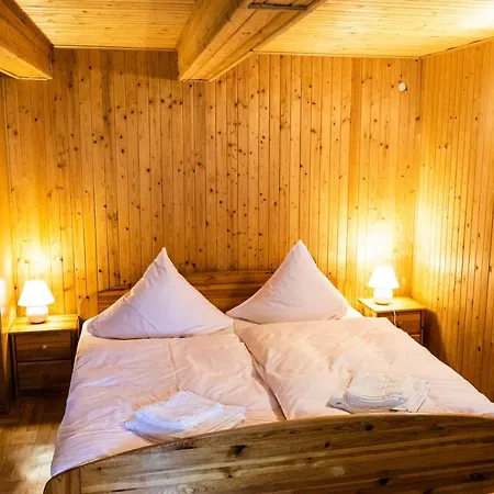 Bed & Breakfast Pensjonat Faryny