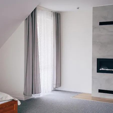 Bed & Breakfast Pensjonat Faryny